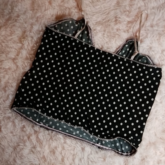 Limité Polka Dot Cami Tank Crop Top - Picture 4 of 4